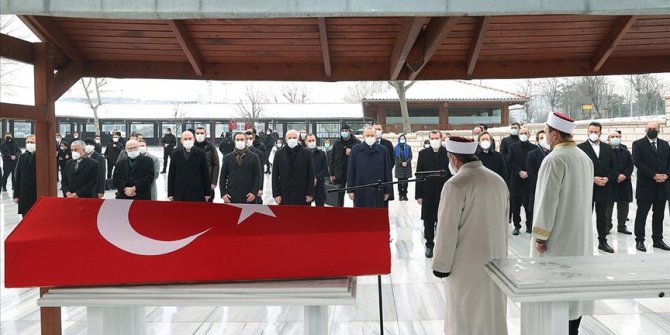 Sosyolog Prof. Dr. Nur Vergin son yolculuğuna uğurlandı