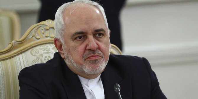 Zarif, Katar'ın Körfez ülkelerine 'İran ile diyalog' çağrısını memnuniyetle karşıladı