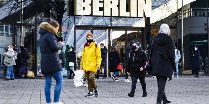 Almanya’da Kovid-19 tedbirleri 14 Şubat’a kadar uzatıldı