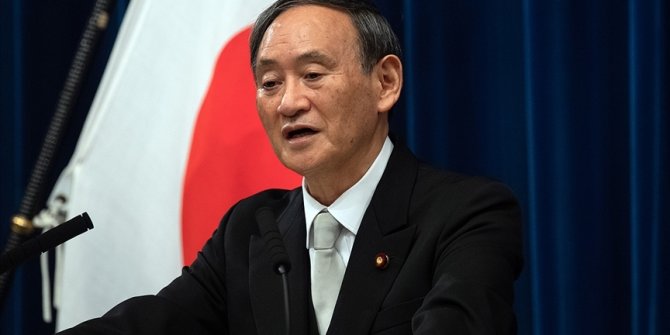 Kovid-19'dan günlük can kaybı ilk kez 100'ü geçen Japonya'da Başbakan 'gençlerin bilinçsizliğinden' yakındı