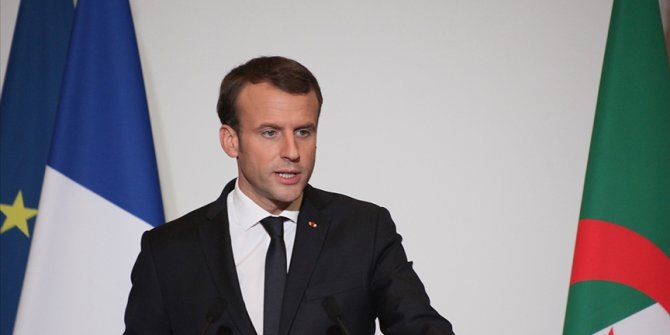 Fransız tarihçi Stora, Macron'a sömürge tarihine ve Cezayir Savaşı'na ilişkin raporunu sundu