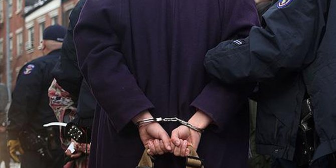 ABD'deki FETÖ okulunun müdürü 'taciz olayını gizlemekten' gözaltına alındı