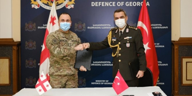 Türkiye'den Gürcistan ordusuna teknik ekipman desteği