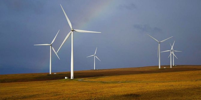 Yenilenebilir kaynaklar, AB'nin elektrik üretiminde fosil yakıtları ilk kez geçti