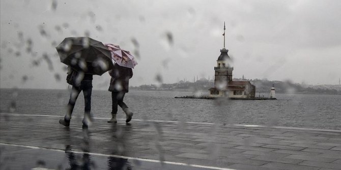 İstanbul'da öğleden sonra yağmur bekleniyor