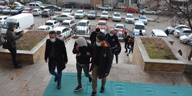 Bilecik’te fuhuş operasyonuna 8 tutuklama
