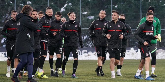 Gaziantep FK ligi ilk 5 içinde bitirmek istiyor