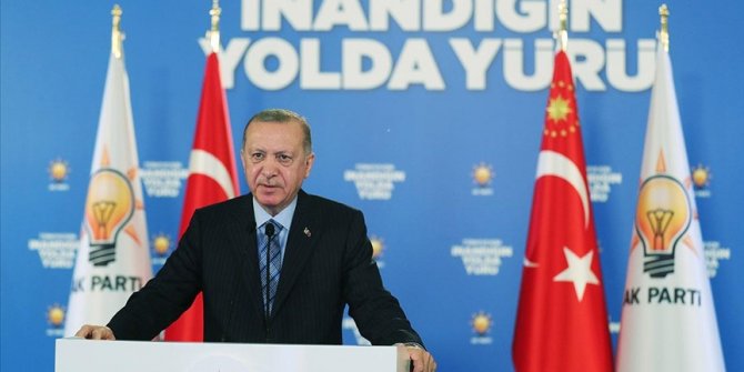 Cumhurbaşkanı Erdoğan: Muhalefetin içine düştüğü çıkmaz bizim sorumluluğumuzu daha da artıyor