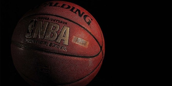 NBA All-Star maçının kadro seçimi için taraftar oylaması başlıyor