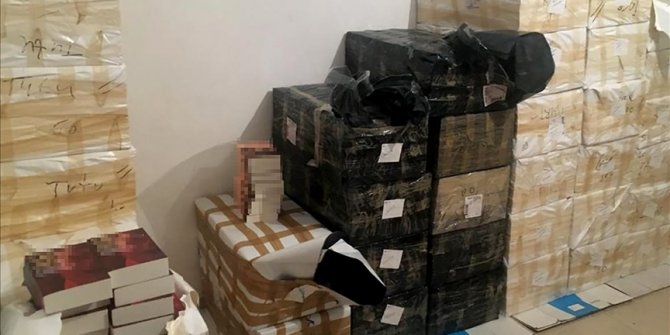 İstanbul'da 11 bin 500 korsan kitaba el konuldu