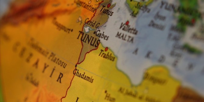 Tunus, devrik lider Bin Ali'nin kayınbiraderinin iadesi için gerekli evrakları Fransa'ya teslim etti