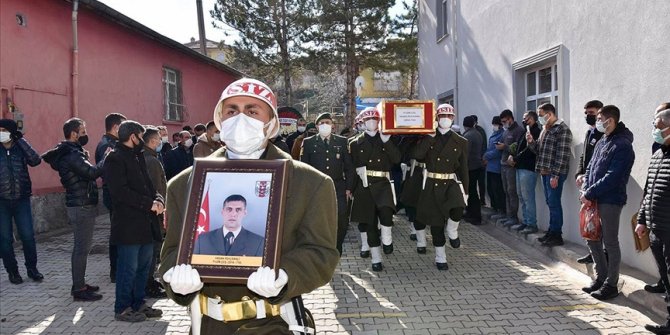 Kalp krizi geçirerek hayatını kaybeden piyade uzman çavuşun cenazesi, Kırıkkale'de defnedildi