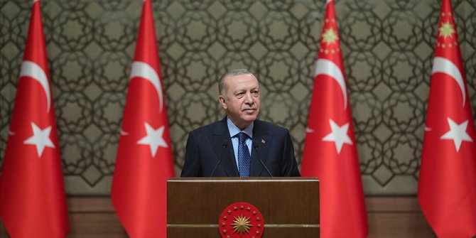 Cumhurbaşkanı Erdoğan, Telegram ve BiP uygulamalarından bugünkü mesaisini paylaştı
