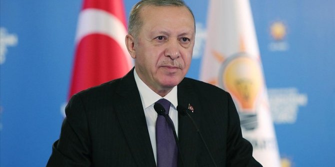 Cumhurbaşkanı Erdoğan: Parti içi kavgalardan AK Parti'yi mesul tutmak yüzsüzlüktü