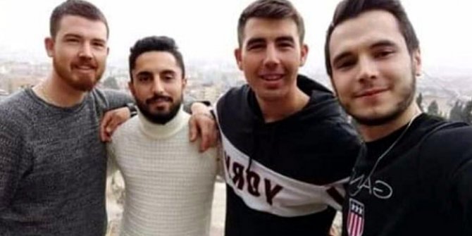 Manisa'da ölü bulunan 4 gençten geriye omuz omuza çekilmiş fotoğrafları kaldı 