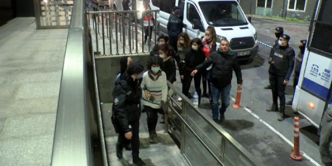Boğaziçi Üniversitesi'nde gözaltına alınan 159 kişi sağlık kontrolünden geçirildi