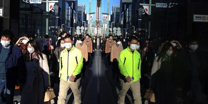 Japonya'da Kovid-19 salgınında 'Evde kal' çağrısına uymayan iktidar koalisyonu milletvekili istifa etti