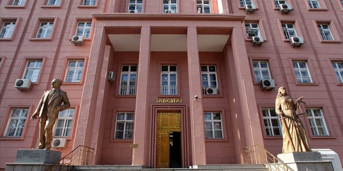 Yargıtay eski tuğgeneral Şener Topuç'a FETÖ üyeliğinden verilen cezayı onadı