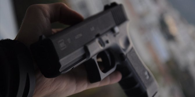 Almanya’da silah ruhsatı olan aşırı sağcıların sayısı yüzde 35 arttı