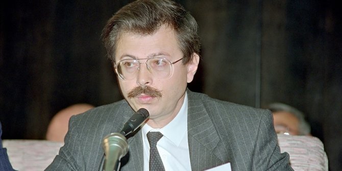 Eski bakanlardan Adnan Kahveci'nin sır ölümünün üzerinden 28 yıl geçti