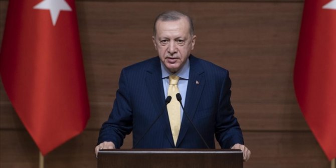 Cumhurbaşkanı Erdoğan: Üniversitelerimiz farklı değerler üretir hale gelerek birbirinin kopyası olmaktan çıkmıştır