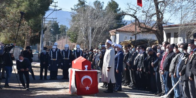El Bab'da şehit düşen Jandarma Astsubay Kıdemli Başçavuş Demirel, son yolculuğuna uğurlandı