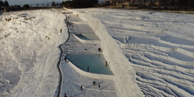 Pamukkale son 21 yılın en sakin dönemini yaşıyor