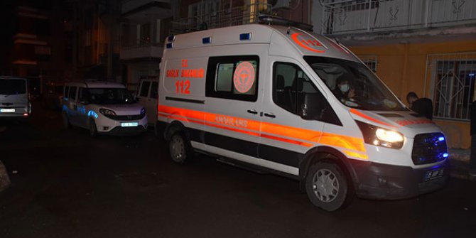 Misafirliğe gittiği evde iki kişinin silahlı saldırıya uğradı 