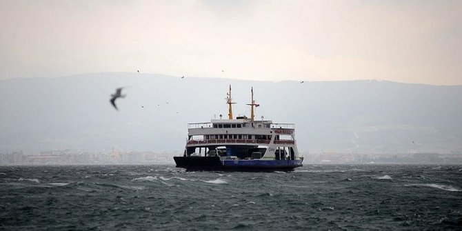 Gökçeada ve Bozcaada feribot hatlarında yarınki seferler iptal edildi