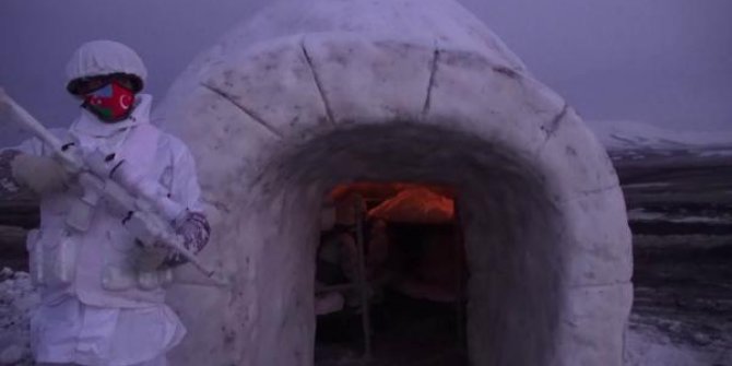 'Kış-2021 Tatbikatı'nda, keskin nişancı ve komandolar iglolarda kaldı
