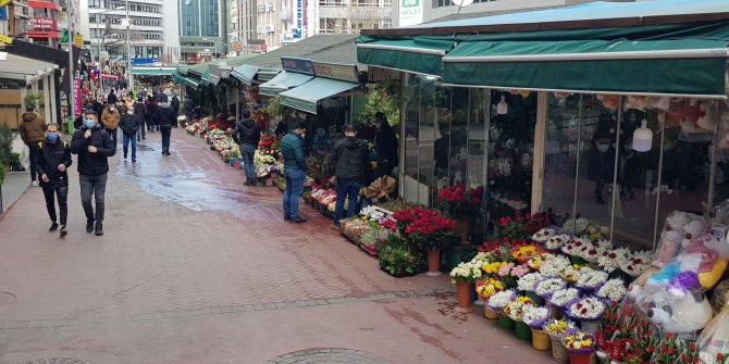 Kısıtlama yok ama müşteri de yok!