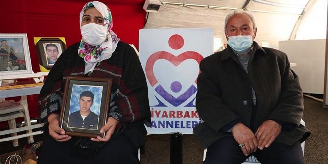 Diyarbakır annelerinin evlat nöbetine katılan Eregli: HDP oğlumuzu kaçırdı