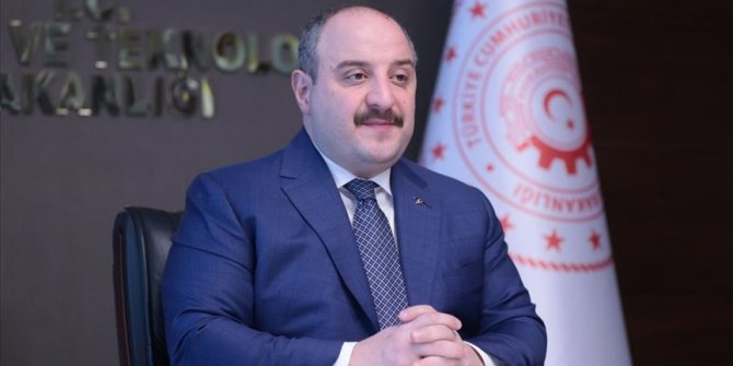 Varank: Aralık ayında G20 ülkeleri arasında sanayi üretimini en çok artıran ülke olduk