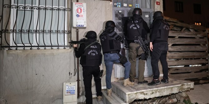 İstanbul'da terör örgütü PKK'ya yönelik operasyonda 21 kişi gözaltına alındı