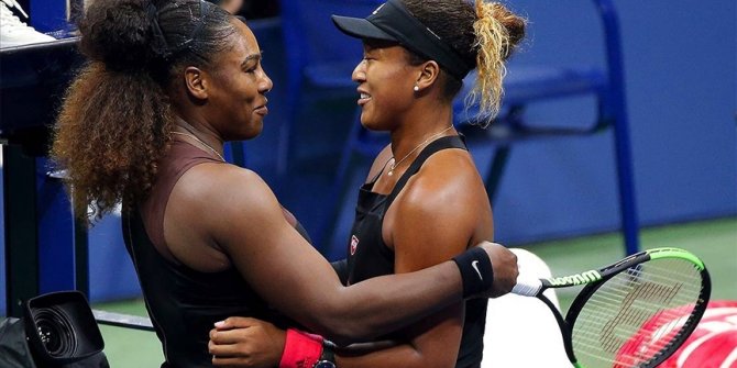 Osaka ve Williams Avustralya Açık'ta çeyrek finale çıktı