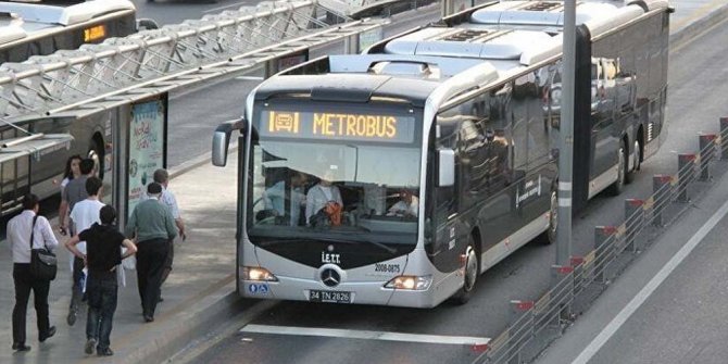 İstanbul'da toplu taşıma yasağı esnetildi