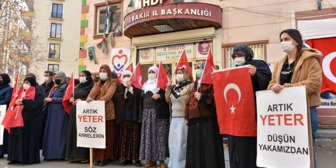 Diyarbakır annelerinden Gara'da 13 Türk vatandaşını şehit eden PKK'ya tepki: Bu saldırı tüm insanlığa yapılmıştır