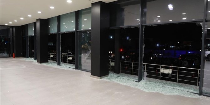Erbil'deki havalimanına 14 roketin fırlatıldığı ortaya çıktı