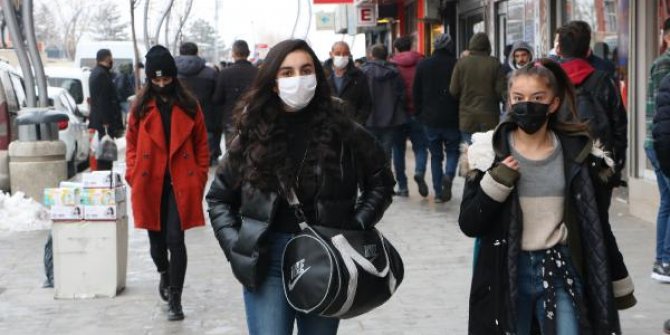 Türkiye’de vaka sayısı en az olan ikinci il Hakkari'de, normalleşme heyecanı