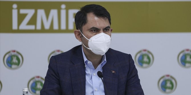 Bakan Kurum: Rıza Bey Apartmanı'nın yerinde depremde hayatını kaybedenlerin hatıraları yaşatılacak