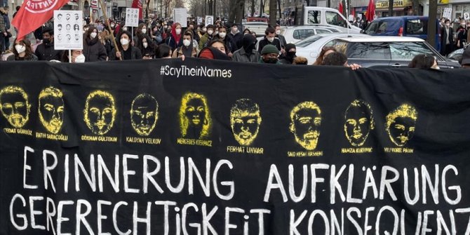 Hanau'daki ırkçı terör kurbanları için Köln'de dikilen anıt tahrip edildi