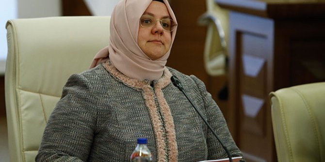 Bakan Selçuk: Çocukları tehdit eden 1027 içeriğe müdahale ettik