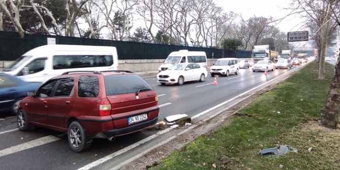 Maslak'ta trafiği kilitleyen kaza