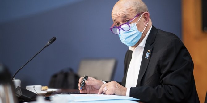 Fransız Bakan, Uygur Türklerine yapılan haksız uygulamaları gösteren belgelere ulaştığını söyledi