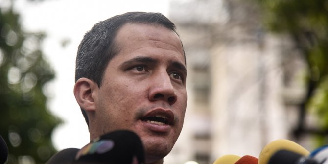 Venezuela'da muhalif lider Guaido, 15 yıl boyunca kamu görevlerinden men edildi