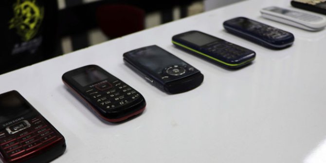Rafa kaldırılan tuşlu telefonlara rağbet arttı
