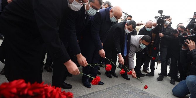 Hocalı Katliamı'nda hayatını kaybedenler Ankara'da anıldı