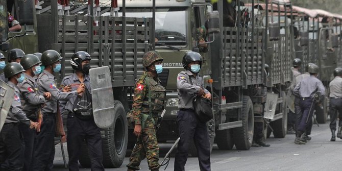 Myanmar'da askeri yönetim 2020'deki genel seçim sonuçlarını geçersiz saydı