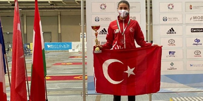 Milli pentatlet İlke Özyüksel, Laser Run'da dünya rekoru kırdı