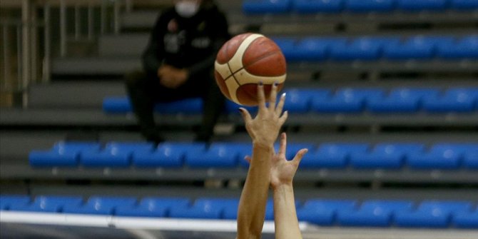 Kadın basketbolunda derbi heyecanı